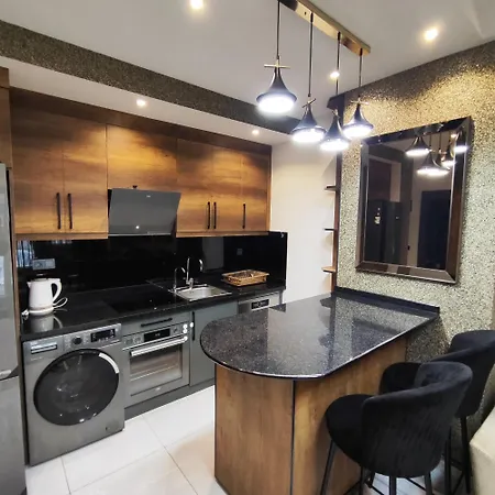 Daire 5 Star Facilities/walking Distance To Amenities And The